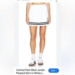 Central Park west New York pleaded knit skirt size small nwt
